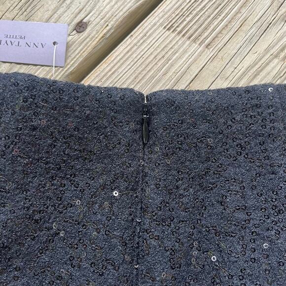 Ann Taylor Women's Black Sequined Mini Skirt Size 2P. NEW - Picture 4 of 8